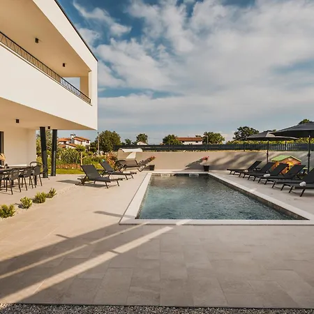 דירה Carpe Diem *